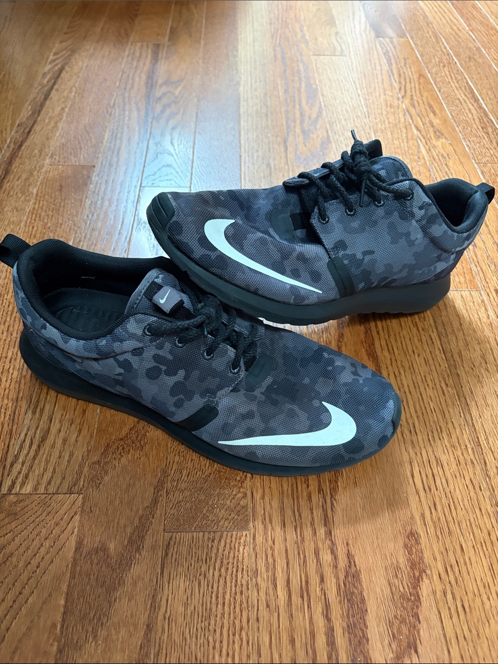 Nike Roshe Run NM FB 685196-001 - Dark Grey Camo